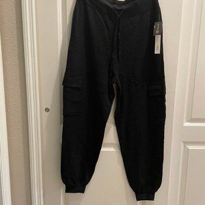 NWT INC Intl Long pants XL